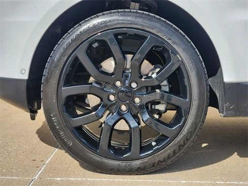 Used 2014 Land Rover Range Rover Sport HSE image 10