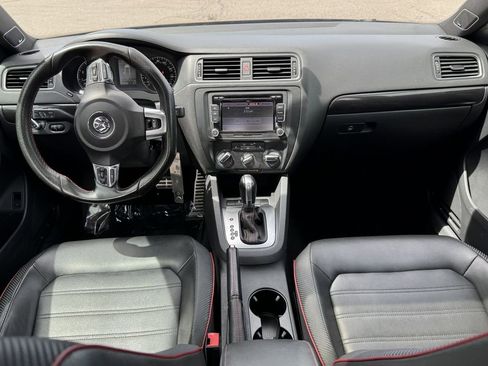 Used 2014 Volkswagen Jetta GLI Edition 30 FWD image 25