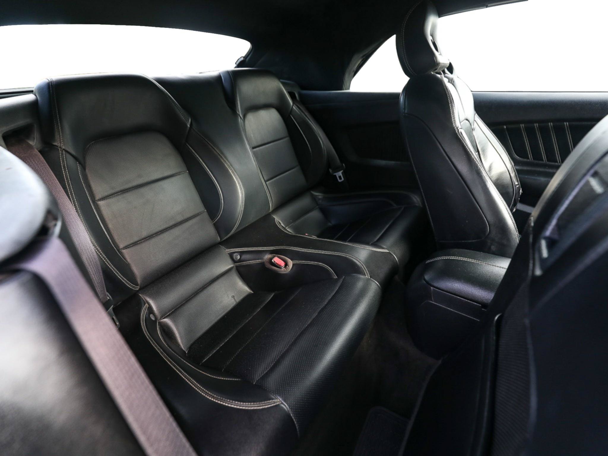Used 2015 Ford Mustang GT Premium w/ Equipment Group 401A RWD image 22