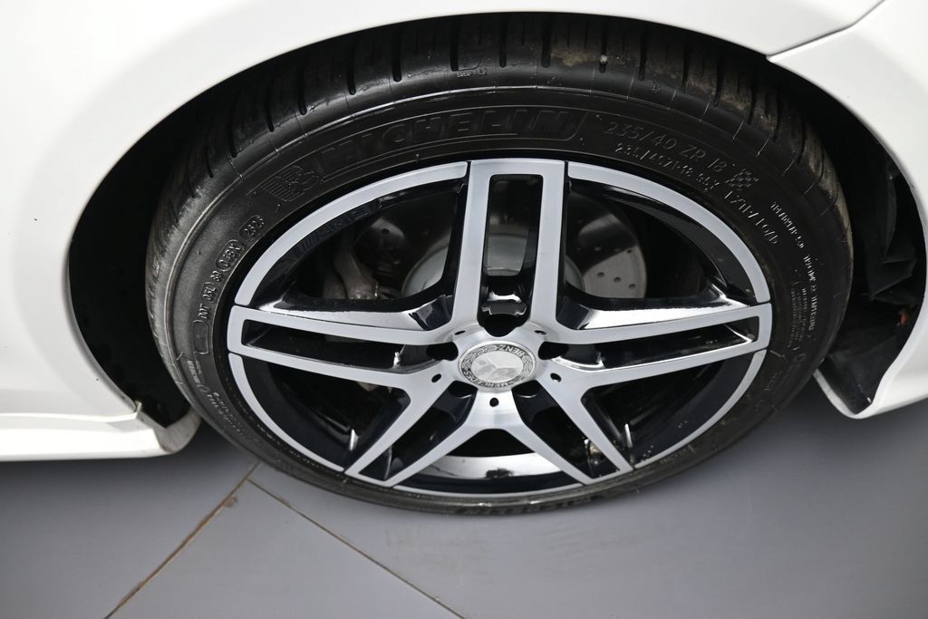 Used 2017 Mercedes-Benz E 400 4MATIC Coupe image 13
