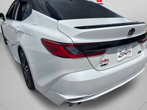 Used 2026 Toyota Camry XSE FWD image 30