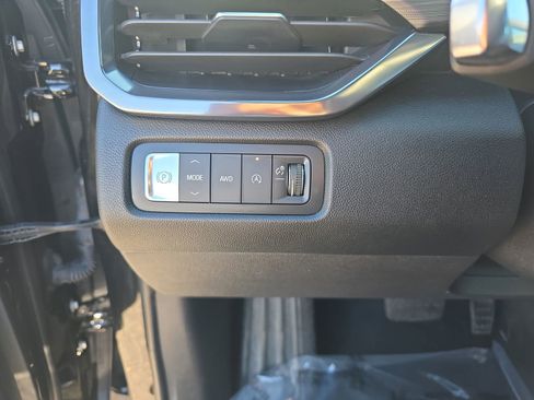 Used 2024 GMC Acadia AT4 w/ Super Cruise Package AWD/4WD image 28