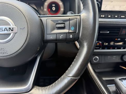 Used 2021 Nissan Rogue Platinum AWD/4WD image 19