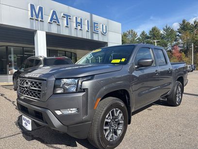 Used 2023 Nissan Frontier SV w/ SV Convenience Package