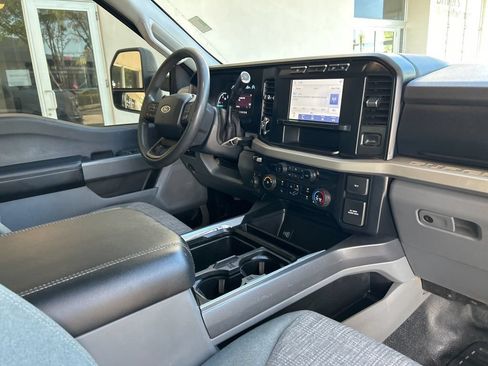 Used 2024 Ford F350 XLT w/ FX4 Off-Road Package AWD/4WD image 27