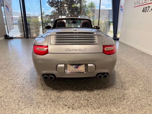 Used 2010 Porsche 911 Carrera S RWD image 4
