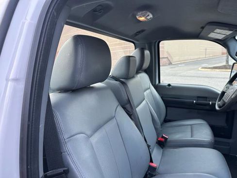 Used 2016 Ford F250 XL w/ Power Equipment Group image 12