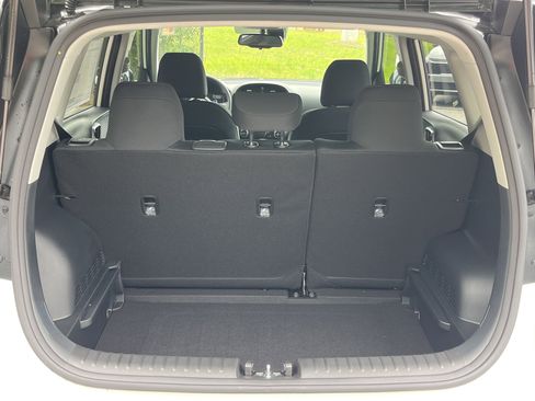 New 2025 Kia Soul S image 24