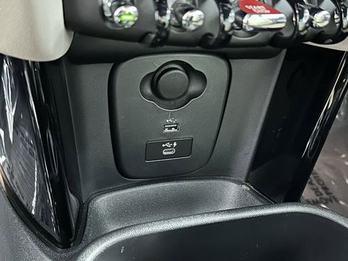 Certified 2022 MINI Cooper S w/ Driver Assistance Package image 21