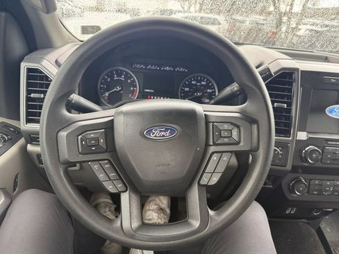 Used 2019 Ford F350 XLT w/ XLT Premium Package image 15