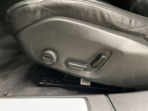 Used 2024 Volvo S60 B5 Plus image 15