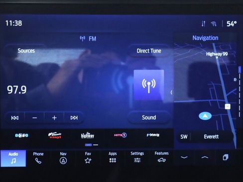 Used 2024 Ford F150 XLT w/ Mobile Office Package image 17