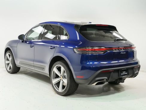 New 2026 Porsche Macan image 3