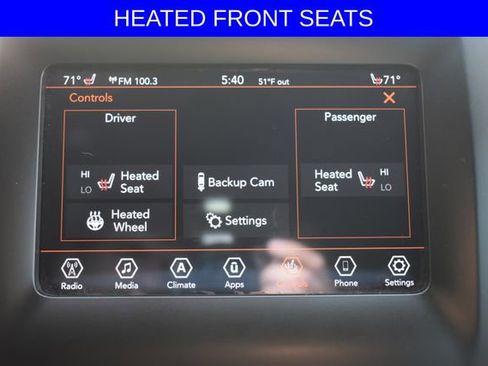 Used 2019 Jeep Cherokee Latitude Plus AWD/4WD image 6