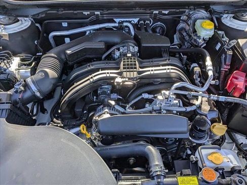 Used 2025 Subaru Outback Premium w/ Popular Package #1A image 17