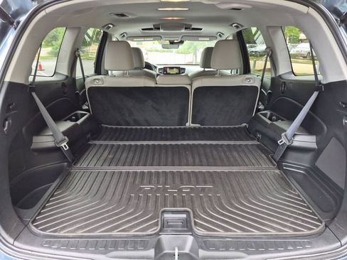 Used 2022 Honda Pilot Touring image 21