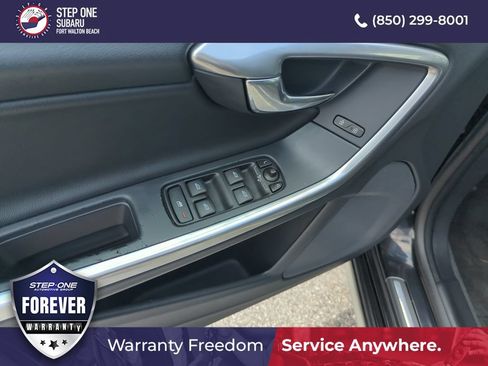Used 2018 Volvo V60 T5 Cross Country w/ Convenience Package AWD/4WD image 19