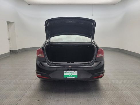 Used 2019 Hyundai Elantra SE w/ Cargo Package FWD image 29