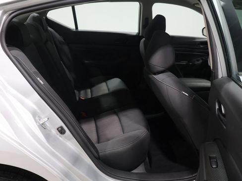 Used 2024 Nissan Altima 2.5 S image 18