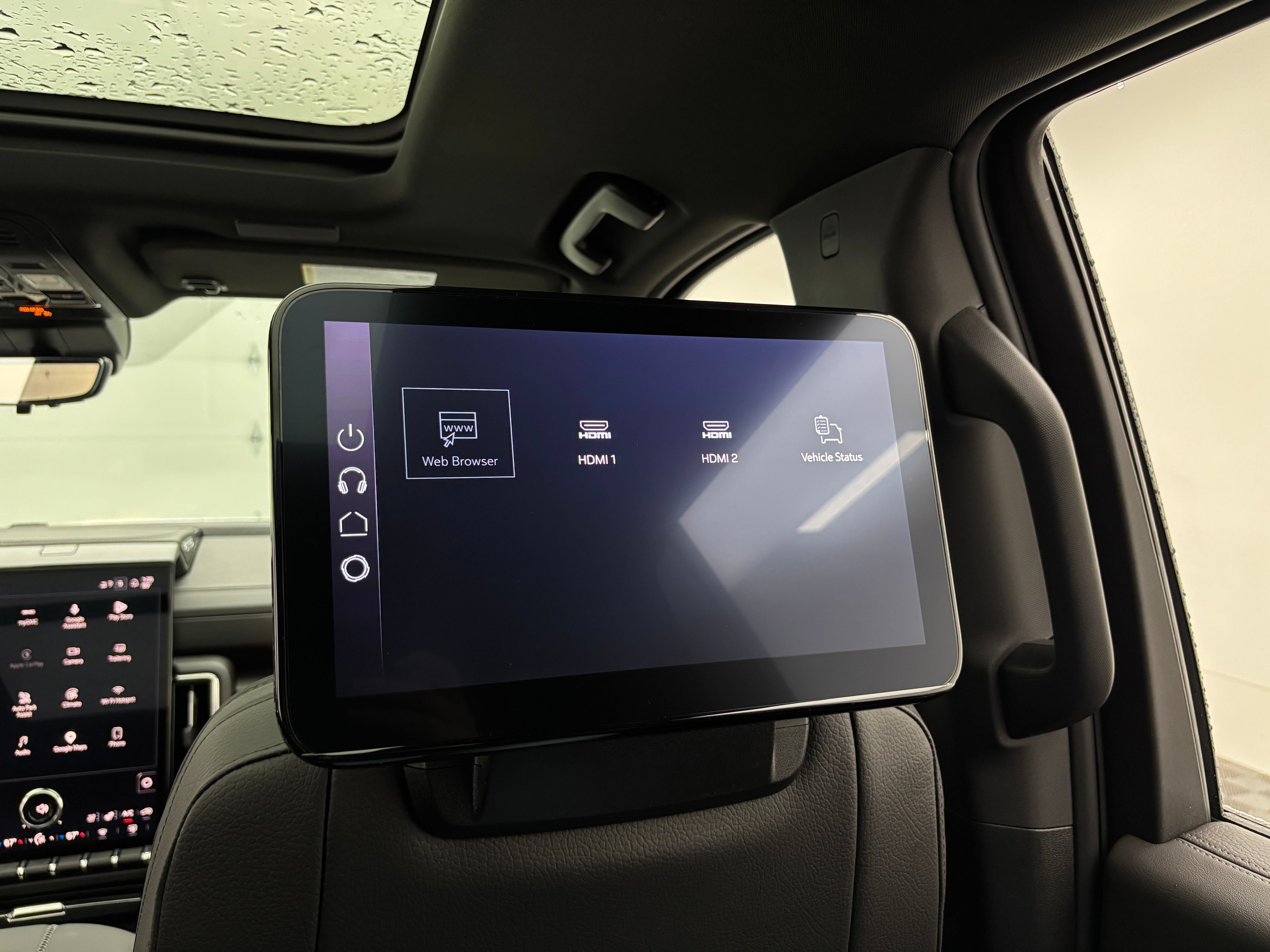 New 2026 GMC Yukon Denali w/ Advanced Technology Package AWD/4WD image 45