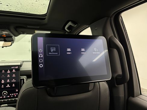 New 2026 GMC Yukon Denali w/ Advanced Technology Package AWD/4WD image 45