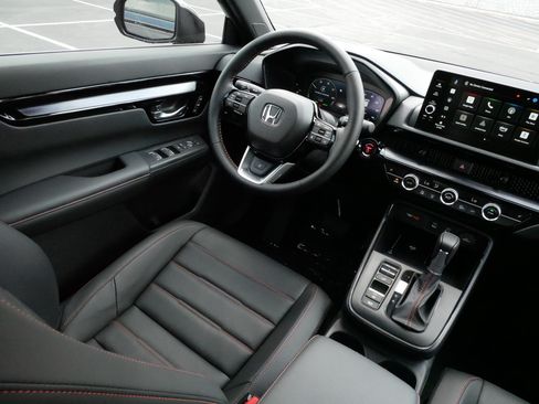 Certified 2026 Honda CR-V Sport Touring image 9