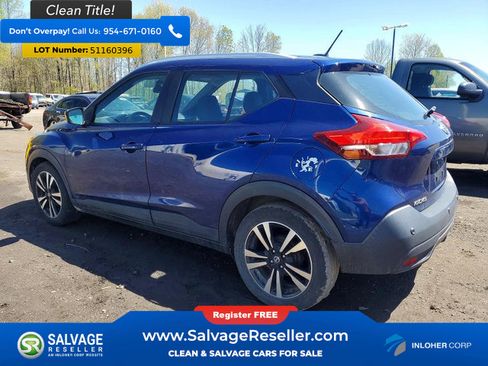 Used 2020 Nissan Kicks SV FWD image 3