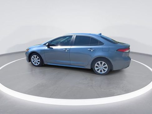 Used 2025 Toyota Corolla LE FWD image 6