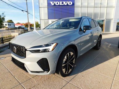 New 2026 Volvo XC60 B5 Plus w/ Climate Package