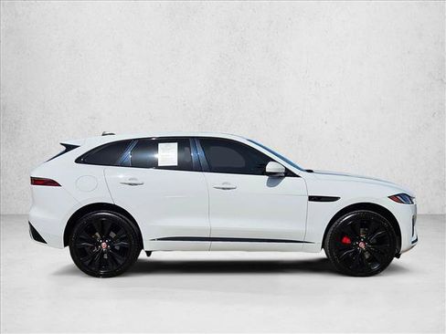 Used 2023 Jaguar F-PACE R-Dynamic S AWD/4WD image 4