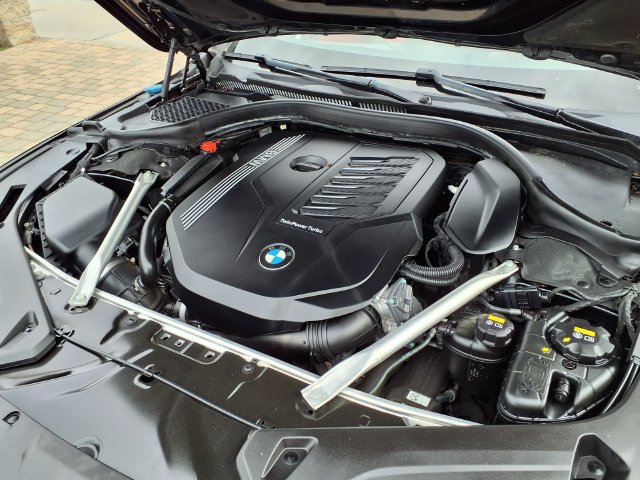 Used 2020 BMW 840i Convertible w/ M Sport Package RWD image 10