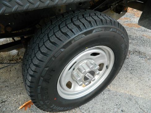 Used 2017 Ford F350 XL w/ XL Value Package image 10