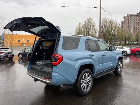New 2026 Toyota 4Runner Limited AWD/4WD image 9