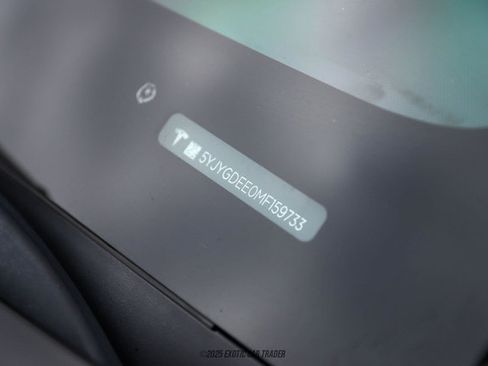 Used 2021 Tesla Model Y Long Range image 39