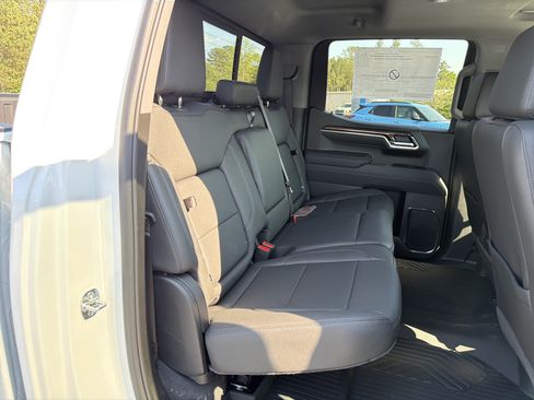New 2026 Chevrolet Silverado 1500 LT Trail Boss w/ Convenience Package II AWD/4WD image 15