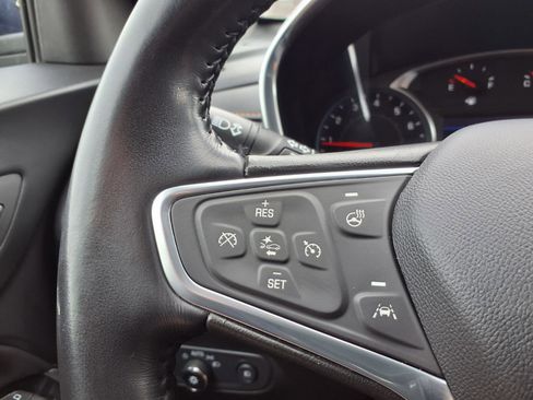 Used 2022 Chevrolet Equinox Premier AWD/4WD image 15