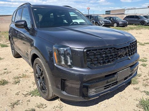Certified 2025 Kia Telluride SX Prestige X-Line AWD/4WD image 7