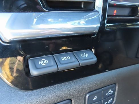 Certified 2025 Chevrolet Silverado 1500 High Country w/ Technology Package image 37