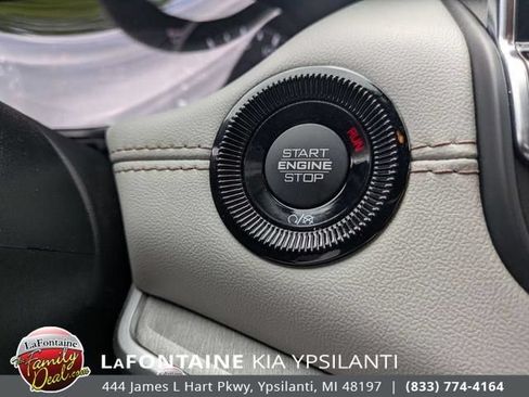 Used 2025 Jeep Compass Limited AWD/4WD image 21