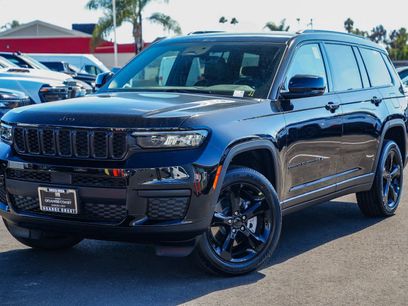 New 2025 Jeep Grand Cherokee L Altitude