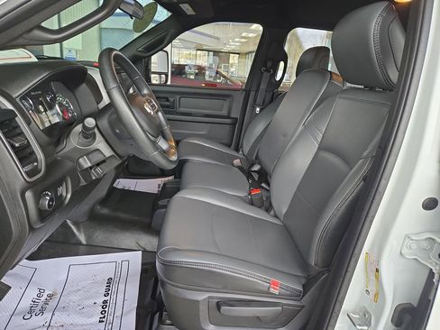 Used 2024 RAM 3500 Tradesman w/ Cold Weather Group AWD/4WD image 14