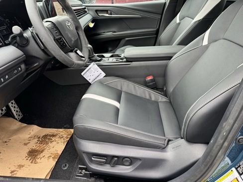 New 2026 Toyota Camry SE image 4