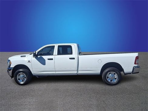 Used 2023 RAM 3500 Tradesman w/ Chrome Appearance Group image 7