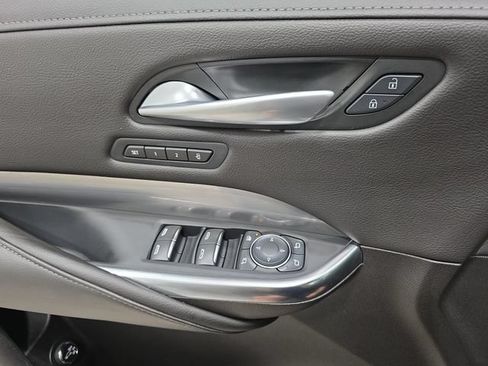 Certified 2025 Cadillac XT4 Premium Luxury AWD/4WD image 25