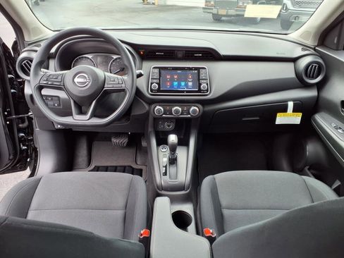 New 2025 Nissan Kicks Play S FWD image 7