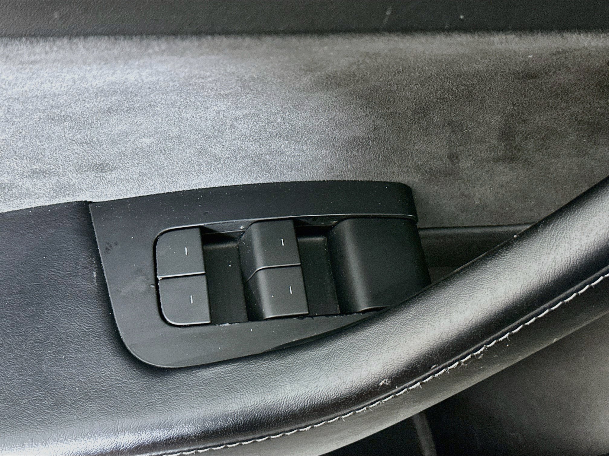 Used 2022 Tesla Model 3 Standard Range RWD image 15