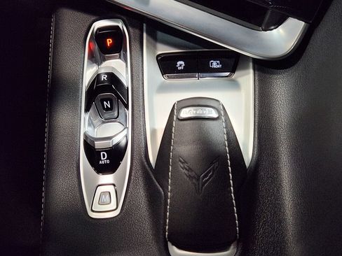 Used 2024 Chevrolet Corvette Stingray Preferred Cpe w/ Z51 Performance Package RWD image 39