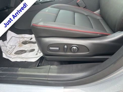 New 2026 Chevrolet TrailBlazer RS w/ Convenience Package FWD image 17