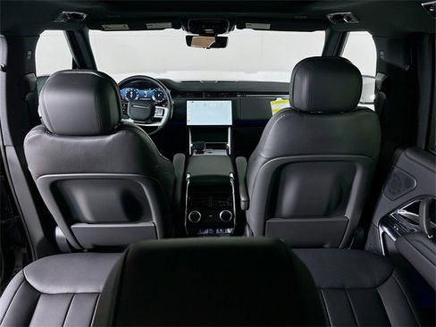 New 2026 Land Rover Range Rover SE image 23