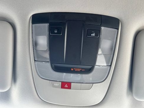 Certified 2026 Kia Sportage EX FWD image 42